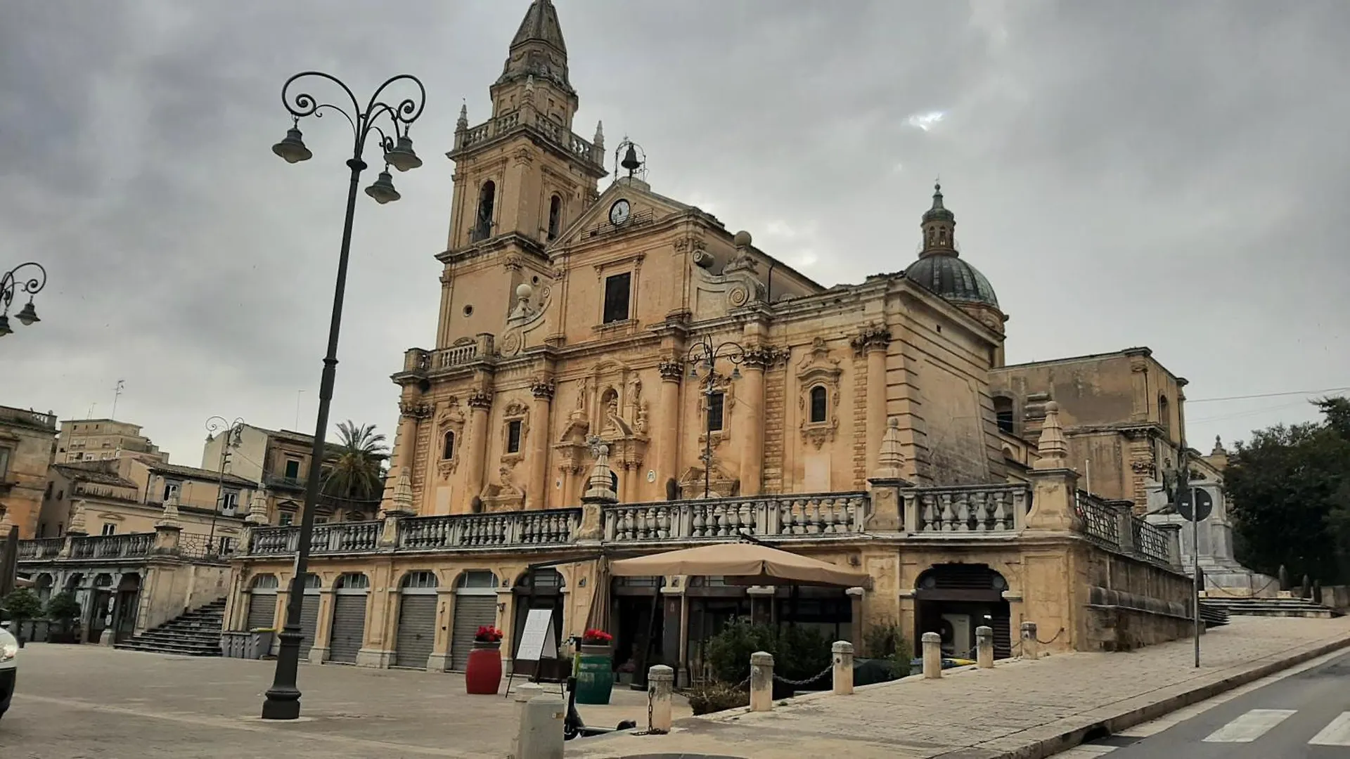فندق Pura Vida Barocca راغوزا